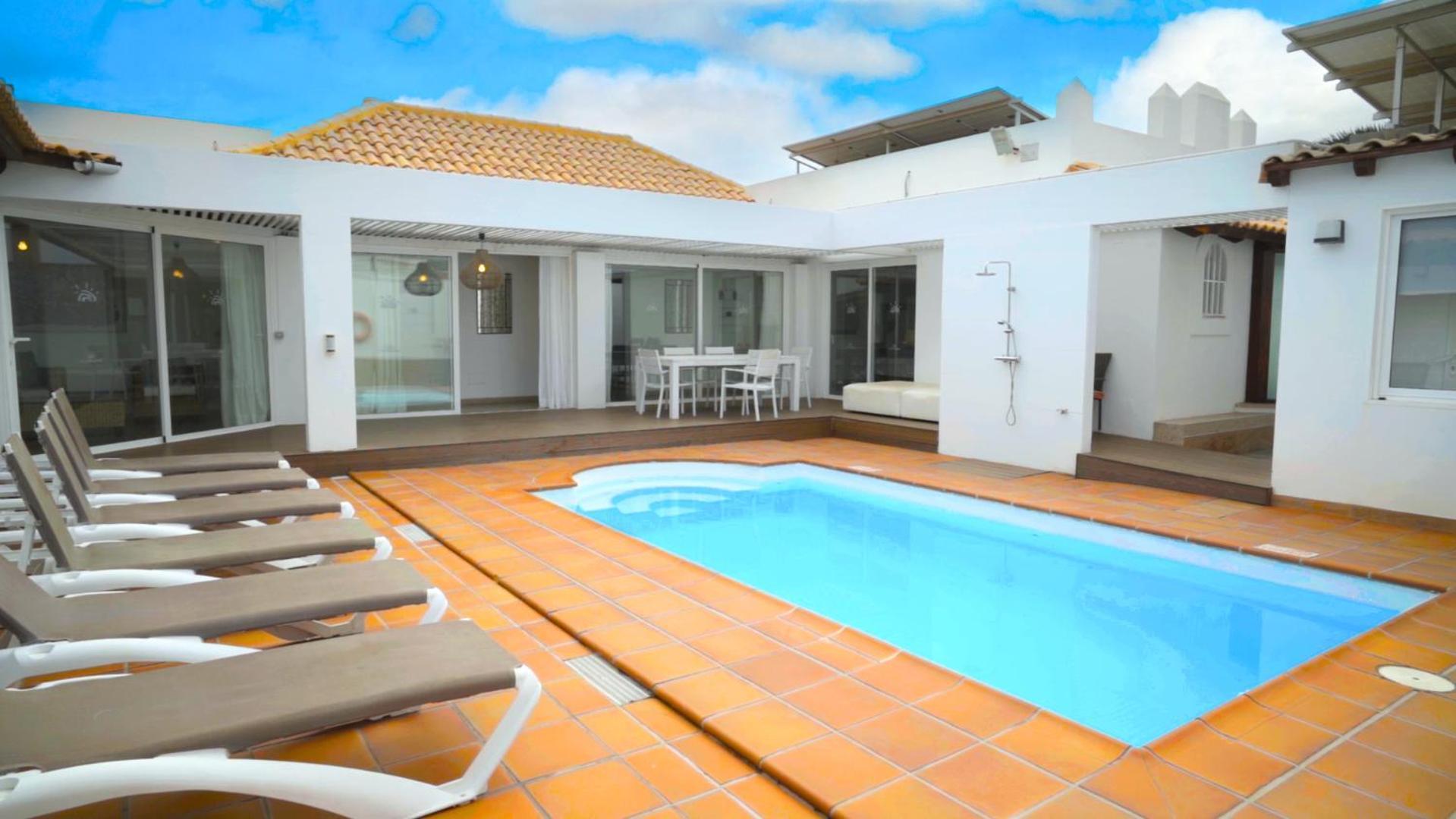 Villa Bonita Luxury Private Pool Corralejo By Holidays Home Bagian luar foto